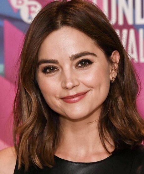 Jenna Louise Coleman sexy actress pic