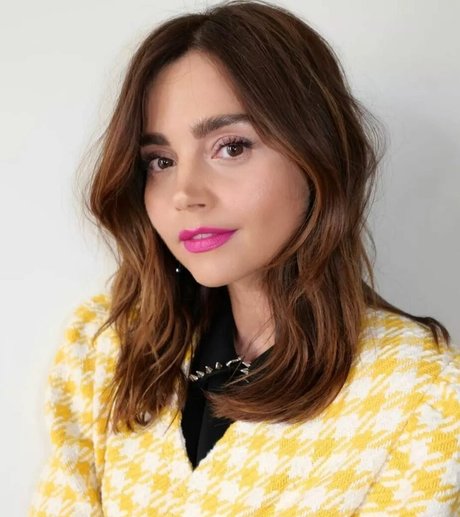 Jenna Louise Coleman pretty star img