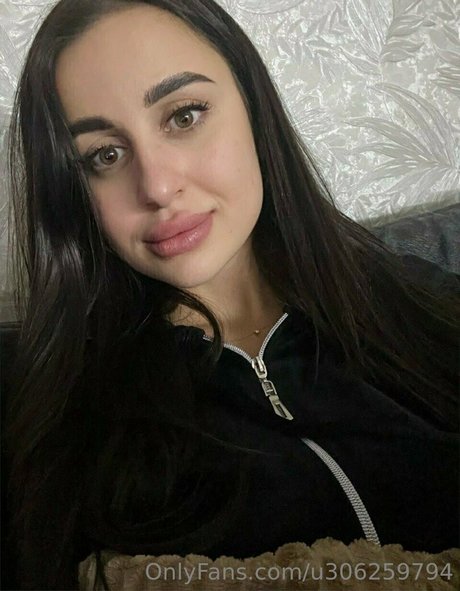 your habibi model erotic photo