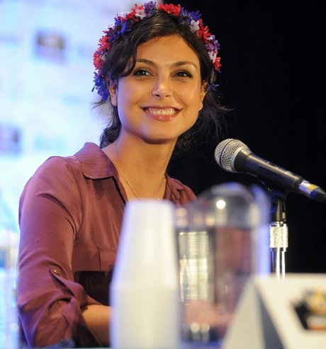 Morena Baccarin model high quality pic