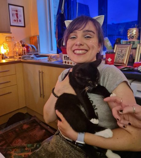 Ellen Rose sexy model pics