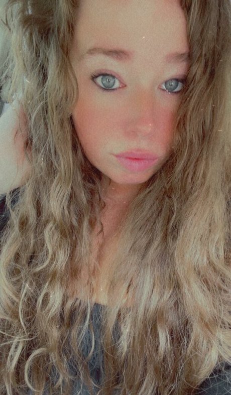 Ivy Mia nudes actress images