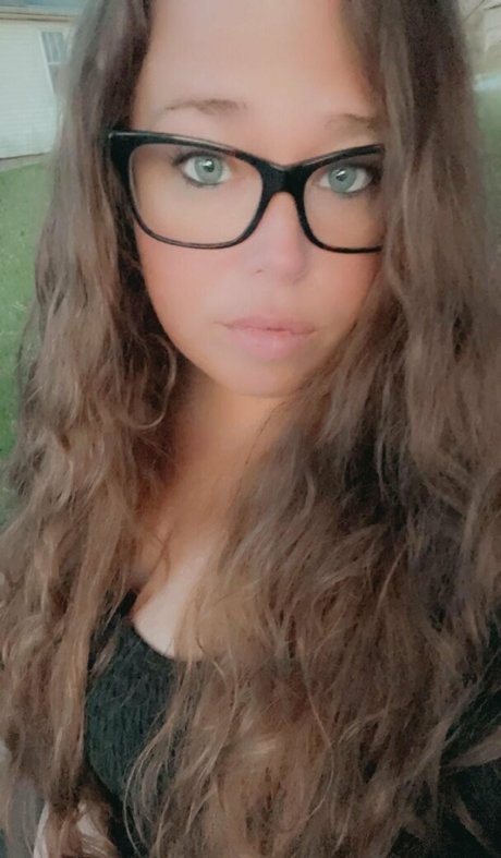 Ivy Mia pornographic actress img