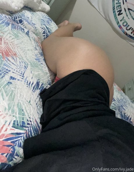 Ivy Jade model pornographic image