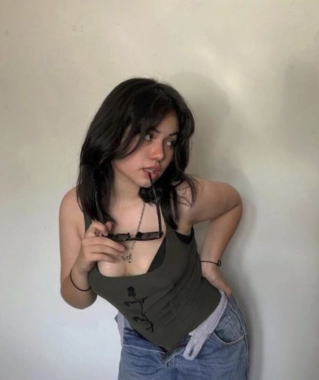 Jazzy Rosie star nude photos