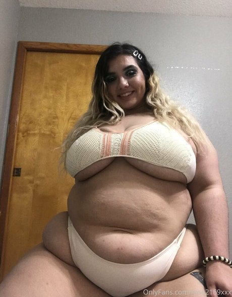 kushunlimited porn actress img