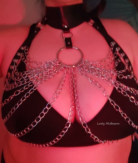 Lady McBosom star high quality pictures