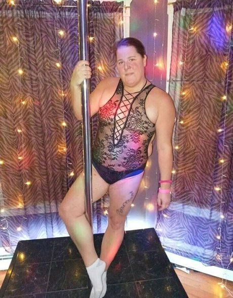 rckyshow model beautiful galleries