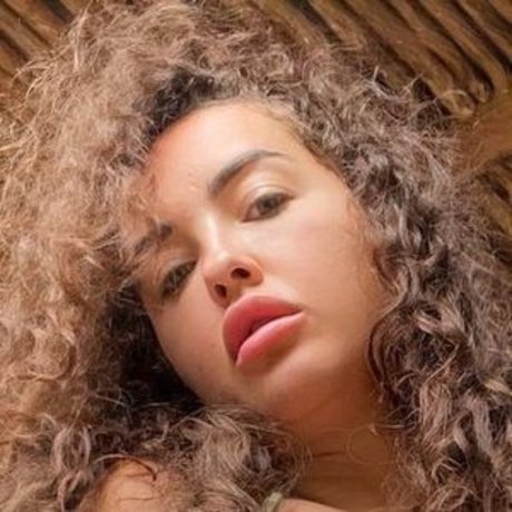 Elena Ora exclusive actress archive