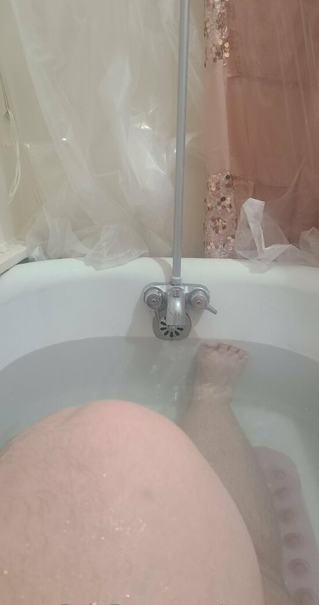 toasterd nude model photos