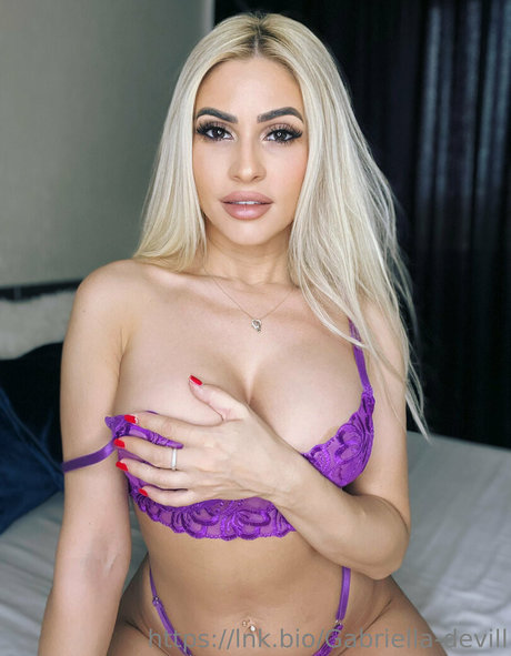 gabrielladeville pornstar hot img