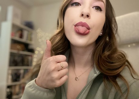 JackieMButler star top photos