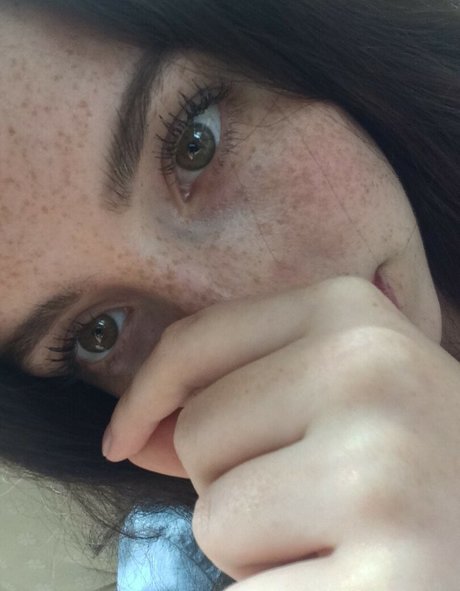 breebunn high quality actress pic