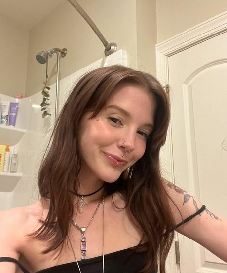 young milf onlyfans sexy naked gallery