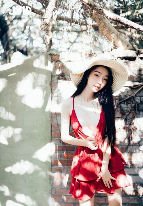 Tsai 919 art model gallery