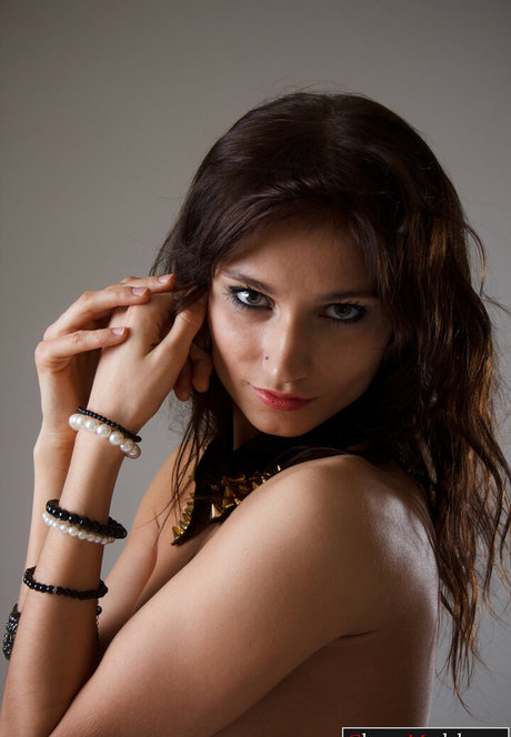 CharmModels model nice pictures