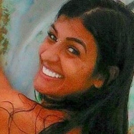 Elba Dantas star pretty pics