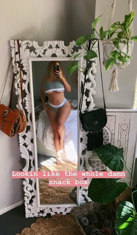 Madison Mclachlan sexy star archive