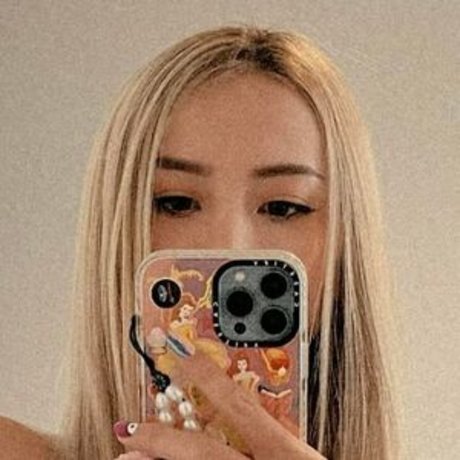 Soraya Upaiprom naked pornstar pic