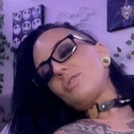 Bxlla naked model photos