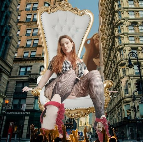 giantessgingerofficial pornographic model images