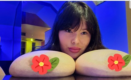 natyy bbw pornstar nude pictures