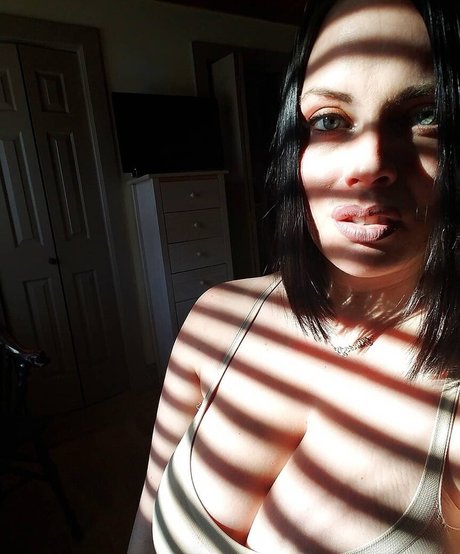 Kinsey Osborn pornstar high quality galleries