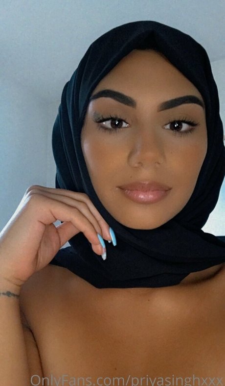 priyasinghxxx nudes model galleries