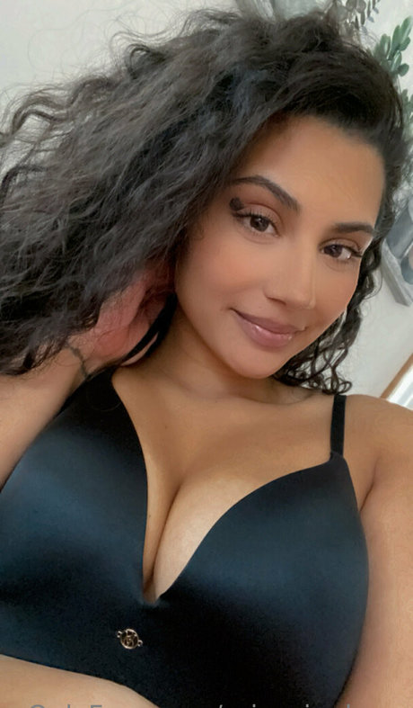 priyasinghxxx sex star archive