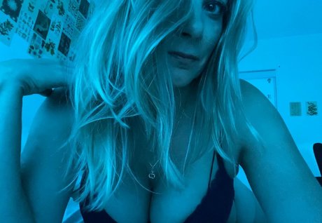 Teasing Teacher exclusive actress photos