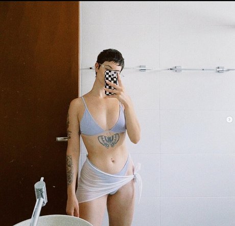 dirty feet onlyfans erotic images