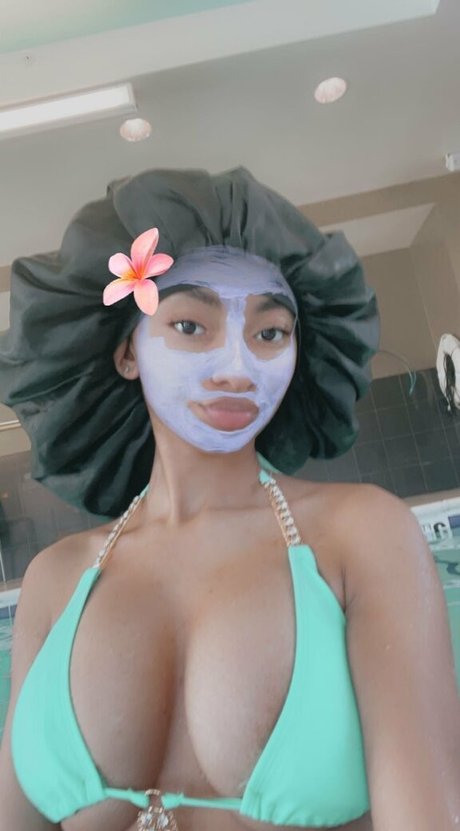 cutiewet xxx pornstar photos