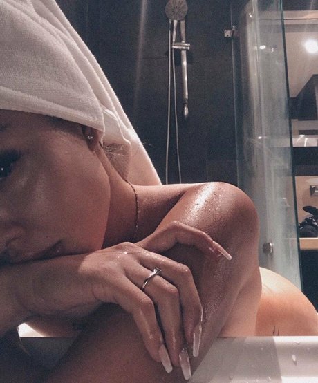 sheylaj pornstar perfect pics