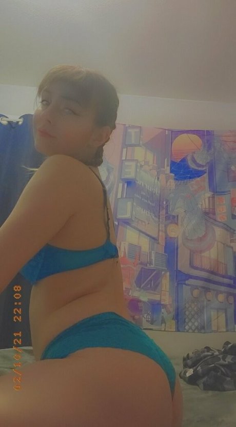 violetmariefree naked actress img