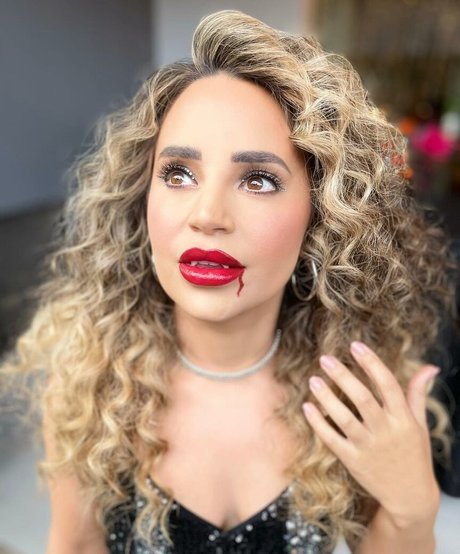 gay midget onlyfans hd img