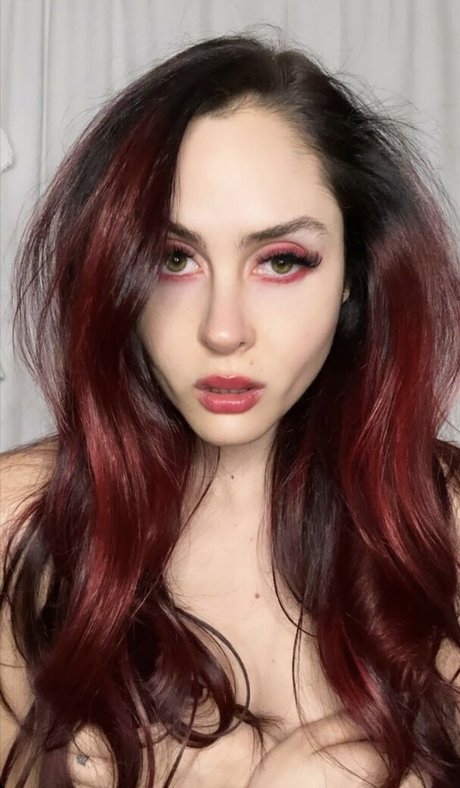 Maren Altman pretty star photo