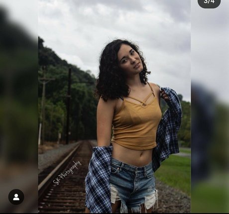 Meghan Lane model nude images