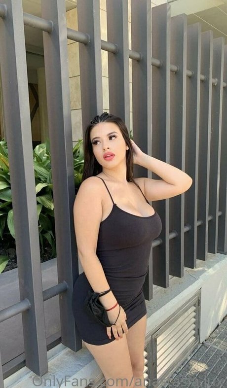 chubby small tits onlyfans erotic galleries