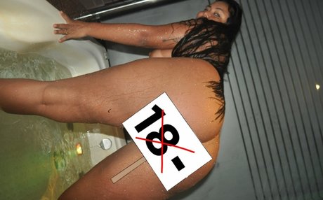 Sarielly Watermelon pornstar nice image