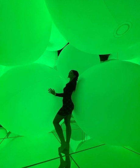 Develique star pretty img