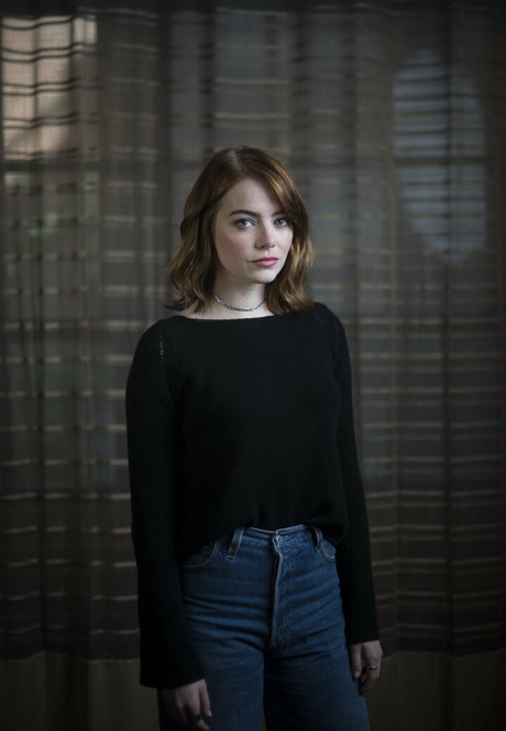 Emma Stone star naked photos