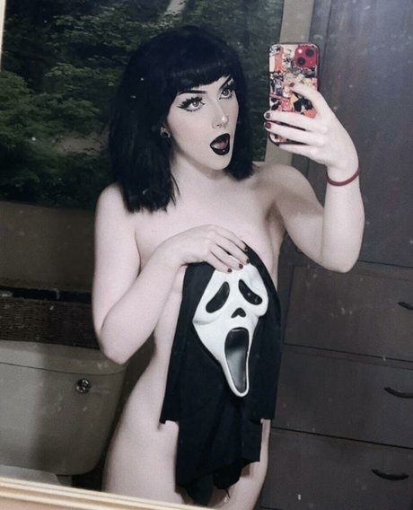 littl3missd00msd4y nude star pictures