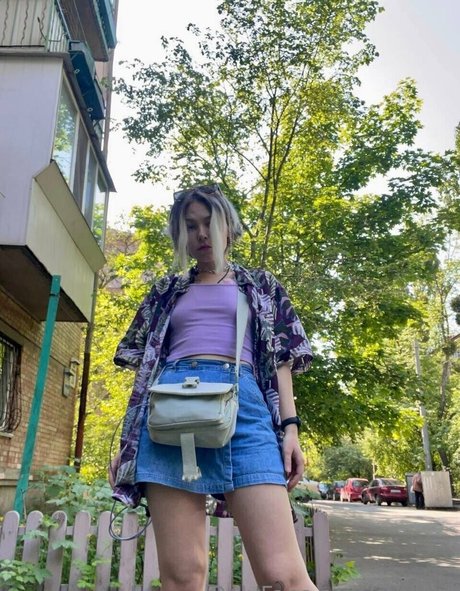 strwbrr model erotic pic