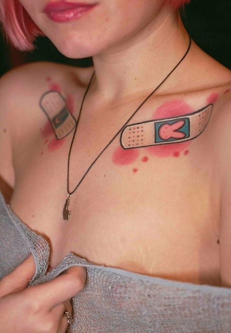 strwbrr pornstar top images