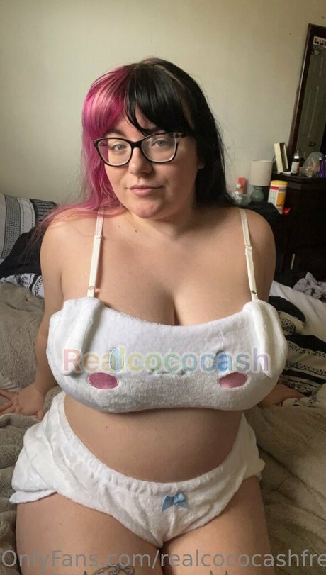 realcococashfree star naked pictures