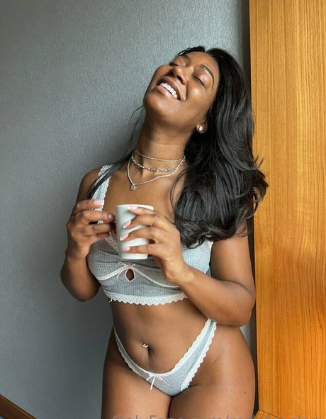 Maritzaslan art pornstar photos