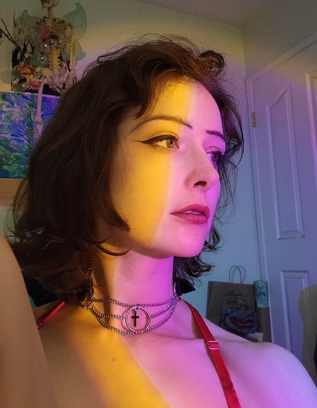 LeeLoo_ free actress galleries