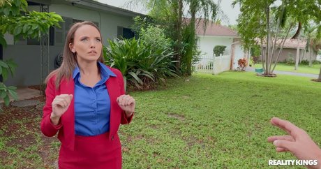 Pristine Edge pornographic actress galleries