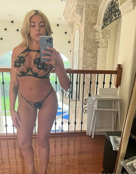 vivianne de silva naked pornstar archive