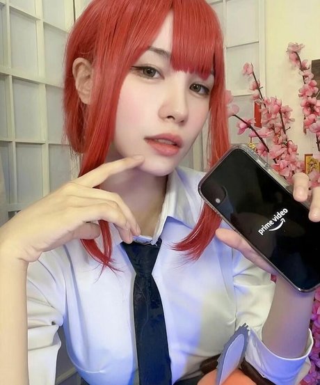 Lolaaasaur erotic model photo